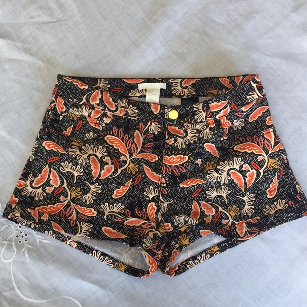 H&M Paisley Print Shorts 🦋 6